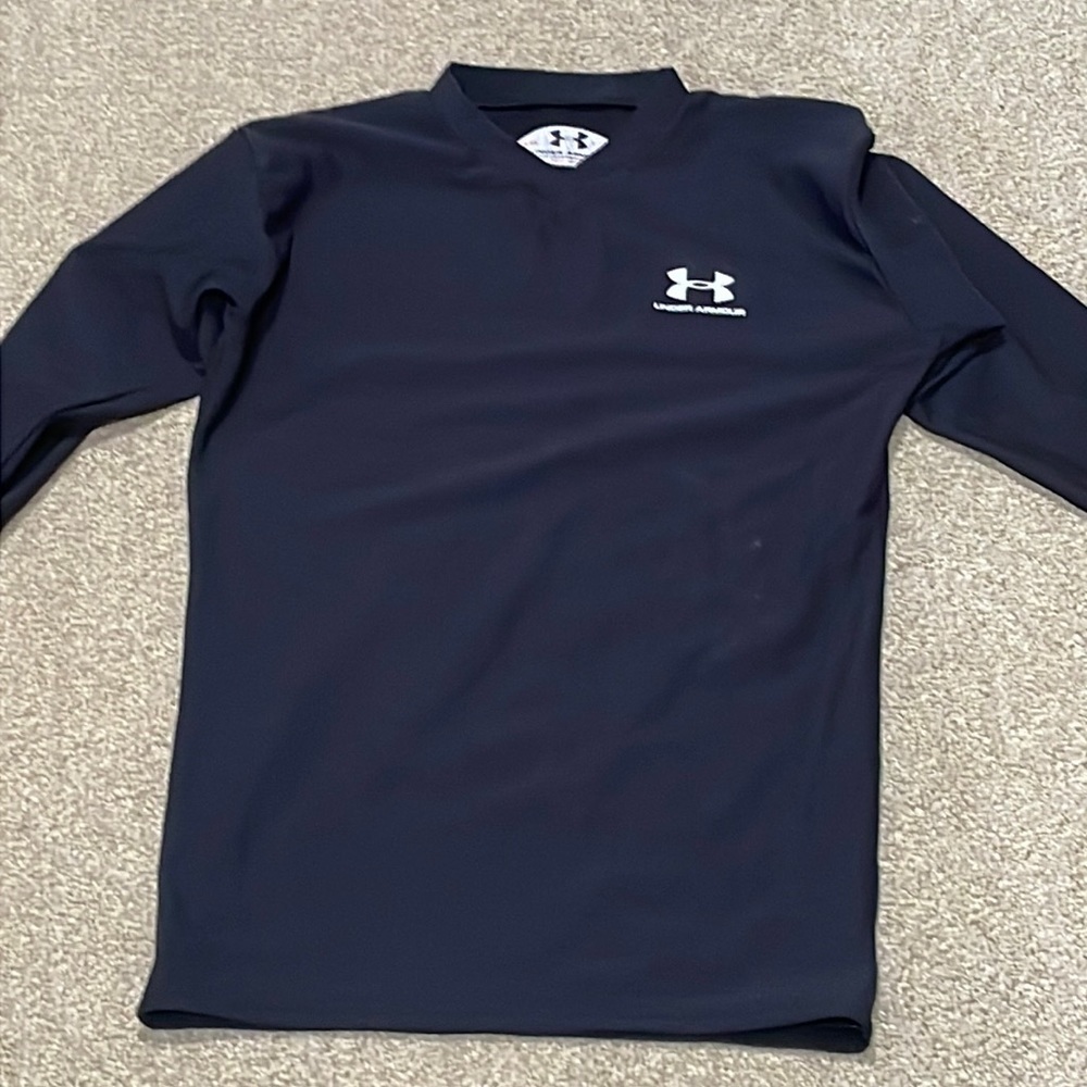 Under Armour Thick Atheletic Size Large Black Long Sleeve